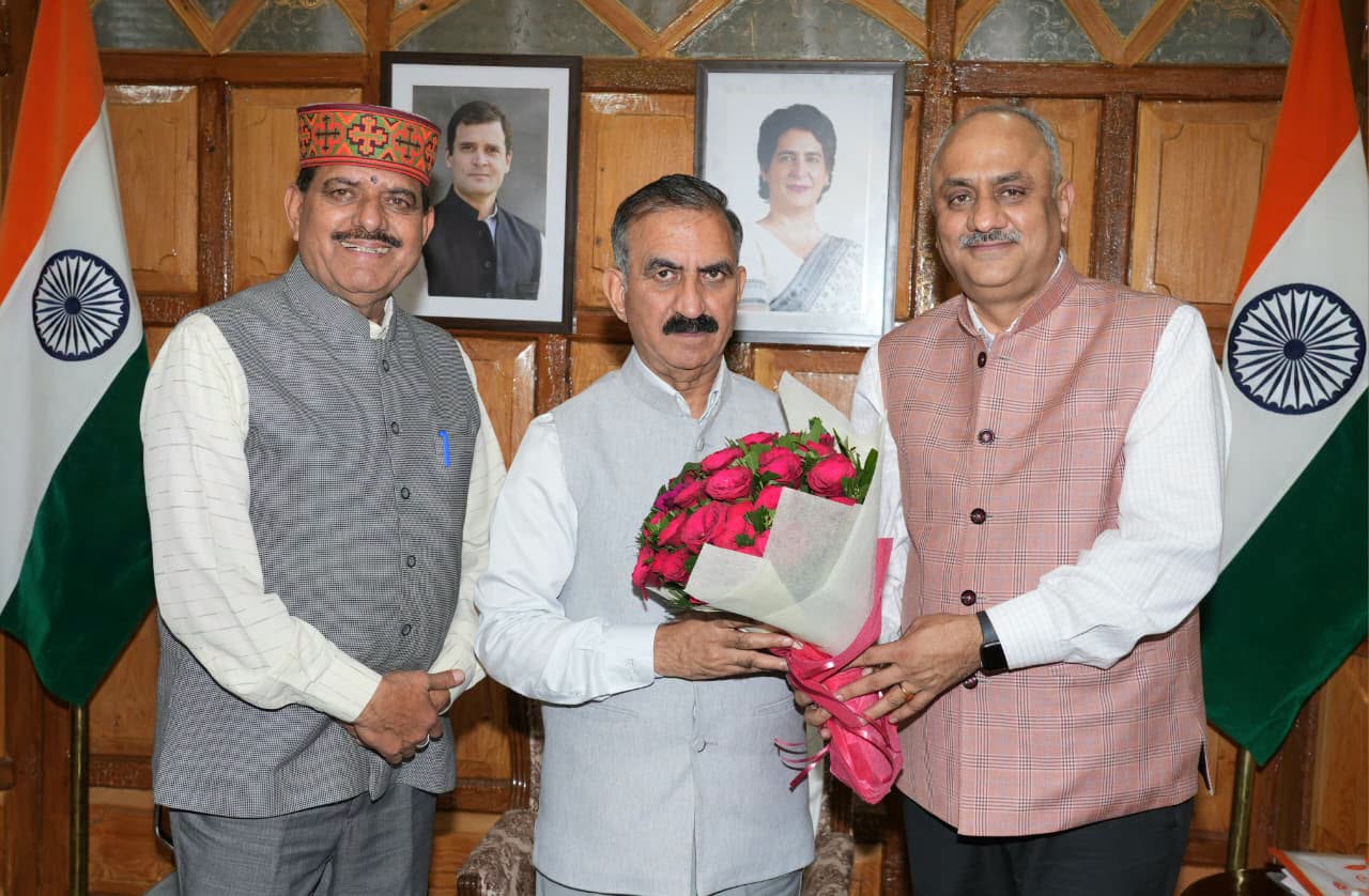 Sh. Rajesh Kumar Chandel, Director (Projects), SJVN Limited called on Hon'ble Chief Minister of Himachal Pradesh, Sh. Sukhvinder Singh Sukhu.